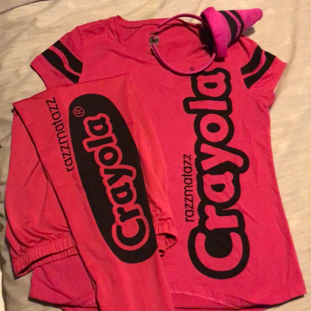 Crayola Halloween costume, pink crayon